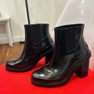 Hunter Black Heeled Ankle Boots